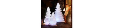 Muebles y objetos a la luz